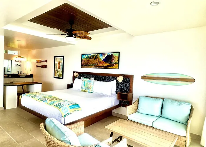Kona Tiki Hotel